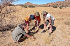 Here I explain to guests at Donkerhuk Farm how grass rings are formed